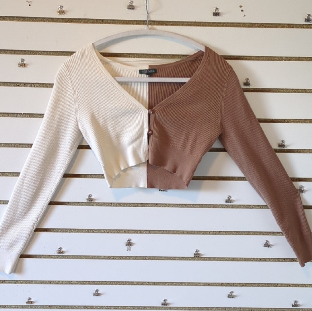 Wild Fable Cream and Brown Crop Top